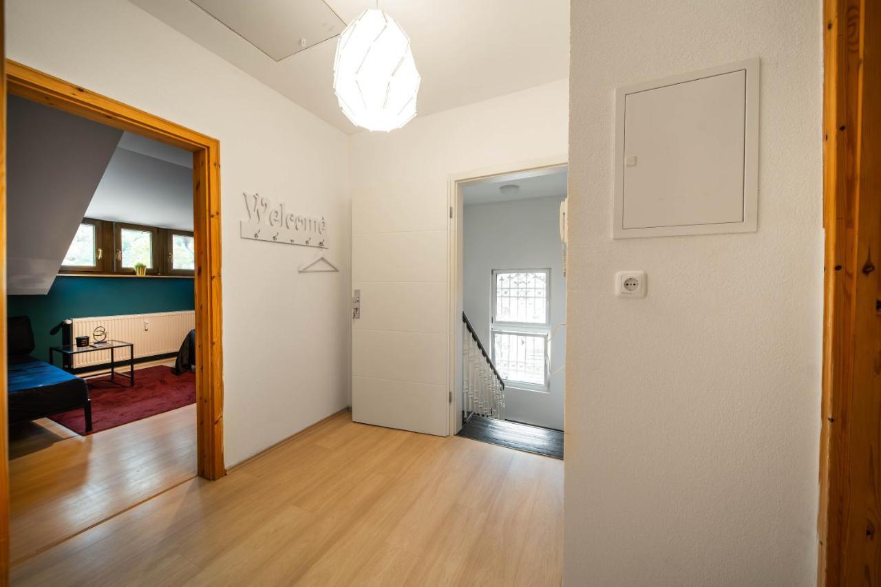 Bismarck Apt Mit Schoenem Balkon Bad Ems Exteriör bild